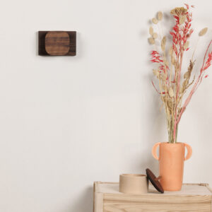 Petite patère en noyer