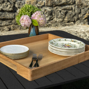Plateaux en chêne massif, un accessoire de cuisine parfait pour le transport et le rangement.