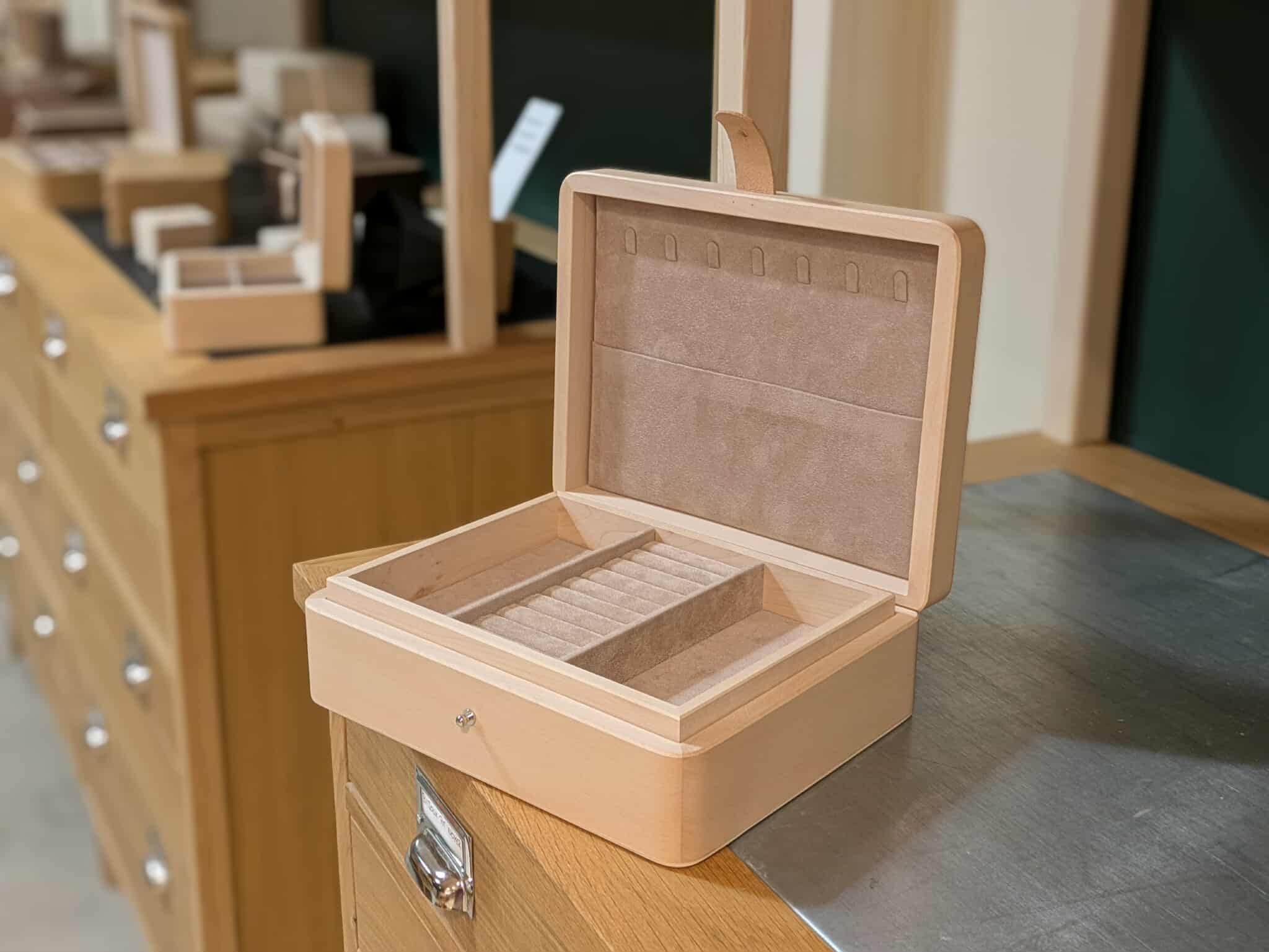 583046530_1329712735118065_2476737437278610983_n (1)