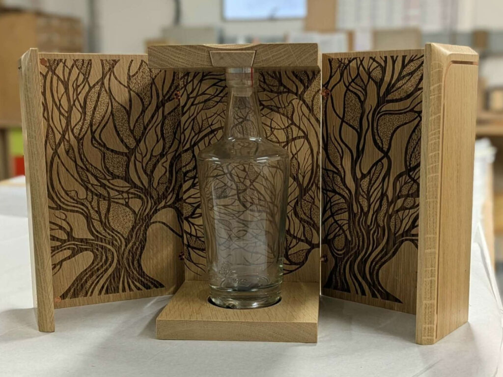 Coffret whisky gravé laser, packaging haut de gamme